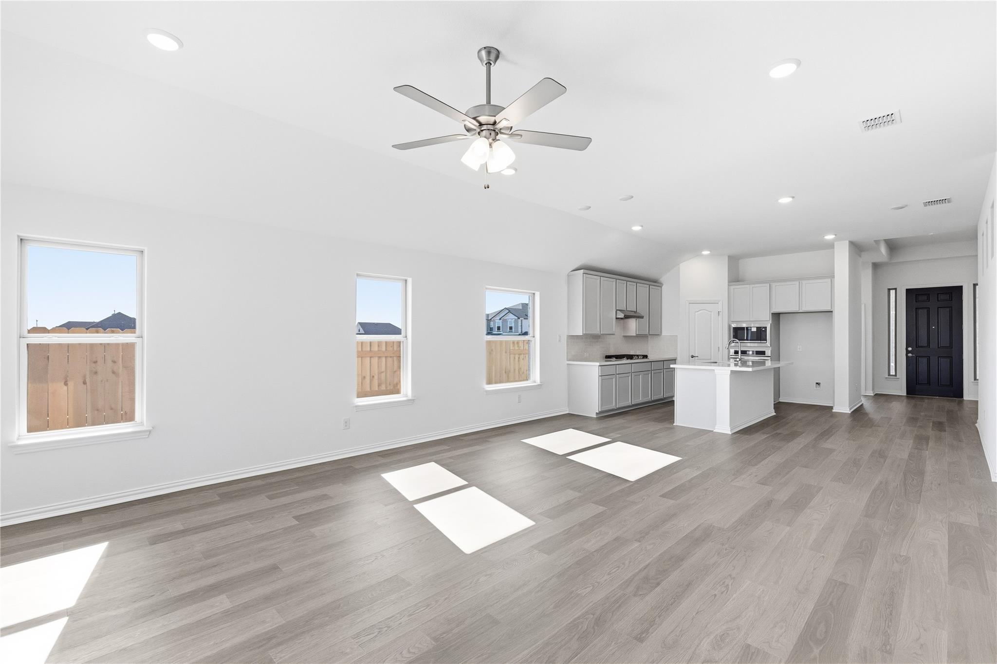 13605 Hamilton Hart DR