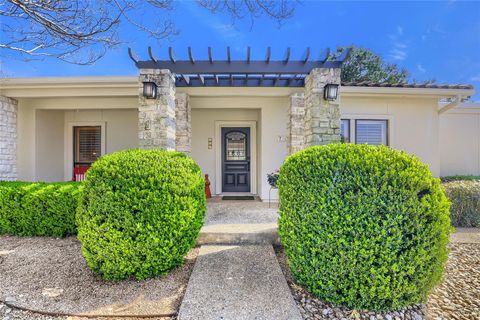 Photo of 708 MALABAR St, Lakeway, TX 78734 (MLS # 8948976)