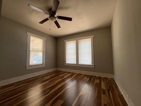 Tiny photo for 916 W Live Oak ST, Austin, TX 78704 (MLS # 6399028)