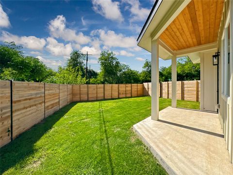 Tiny photo for 3614 Abbate CIR #B, Austin, TX 78721 (MLS # 5382705)