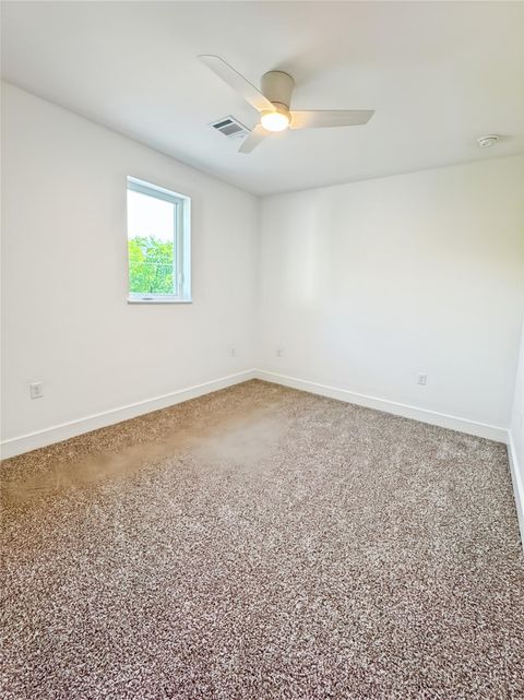 Tiny photo for 3614 Abbate CIR #B, Austin, TX 78721 (MLS # 5382705)