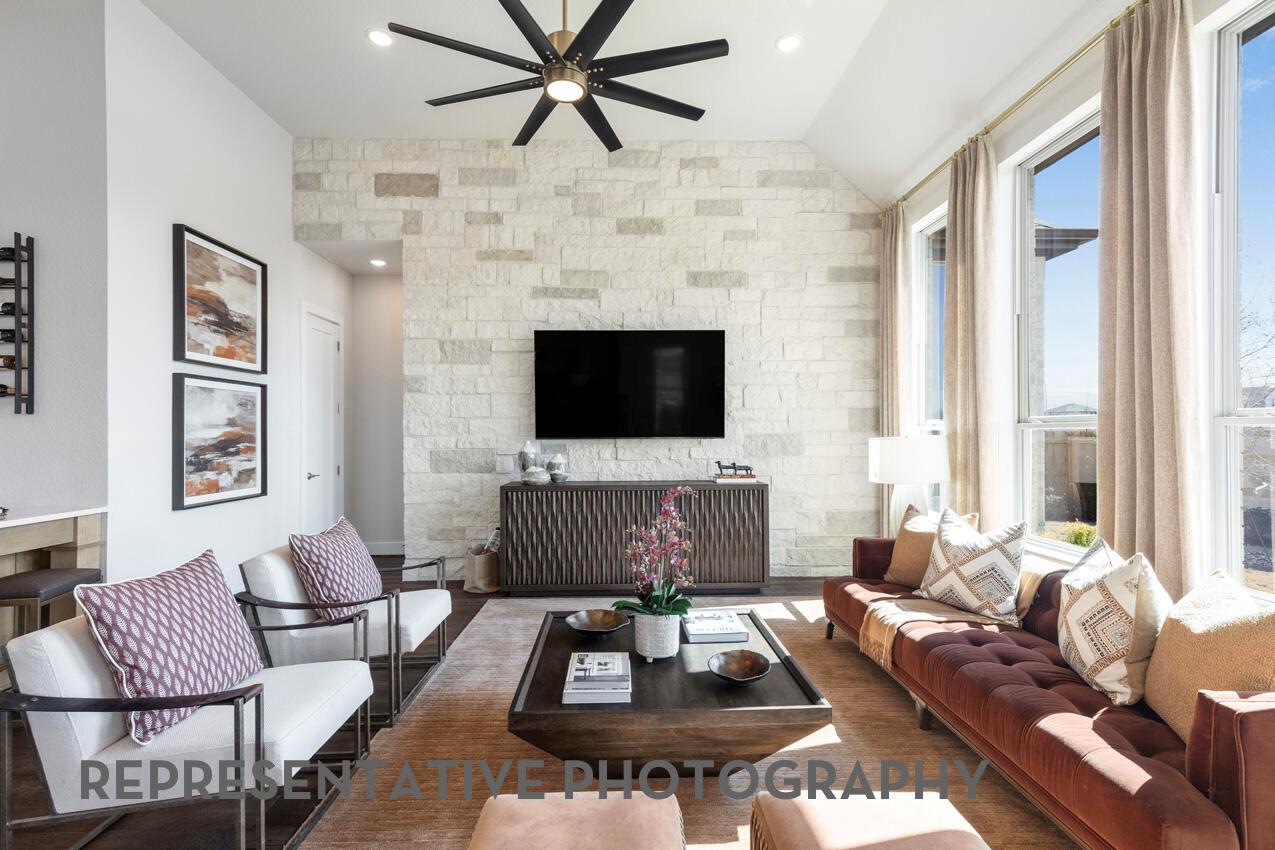 370 Tinctoria Creek DR