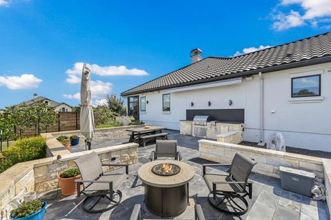 1949 Art Adams WAY Spicewood TX 78669