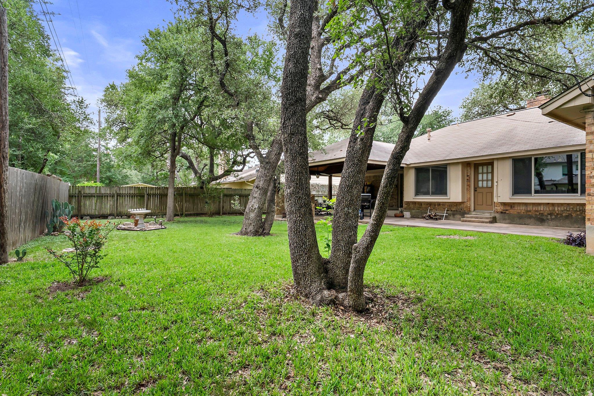 11311 ALHAMBRA DR