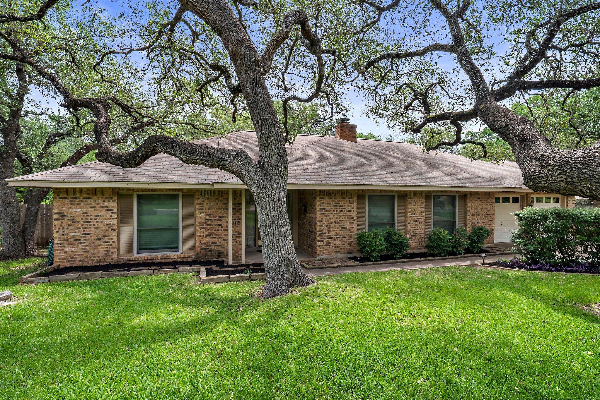 11311 ALHAMBRA DR