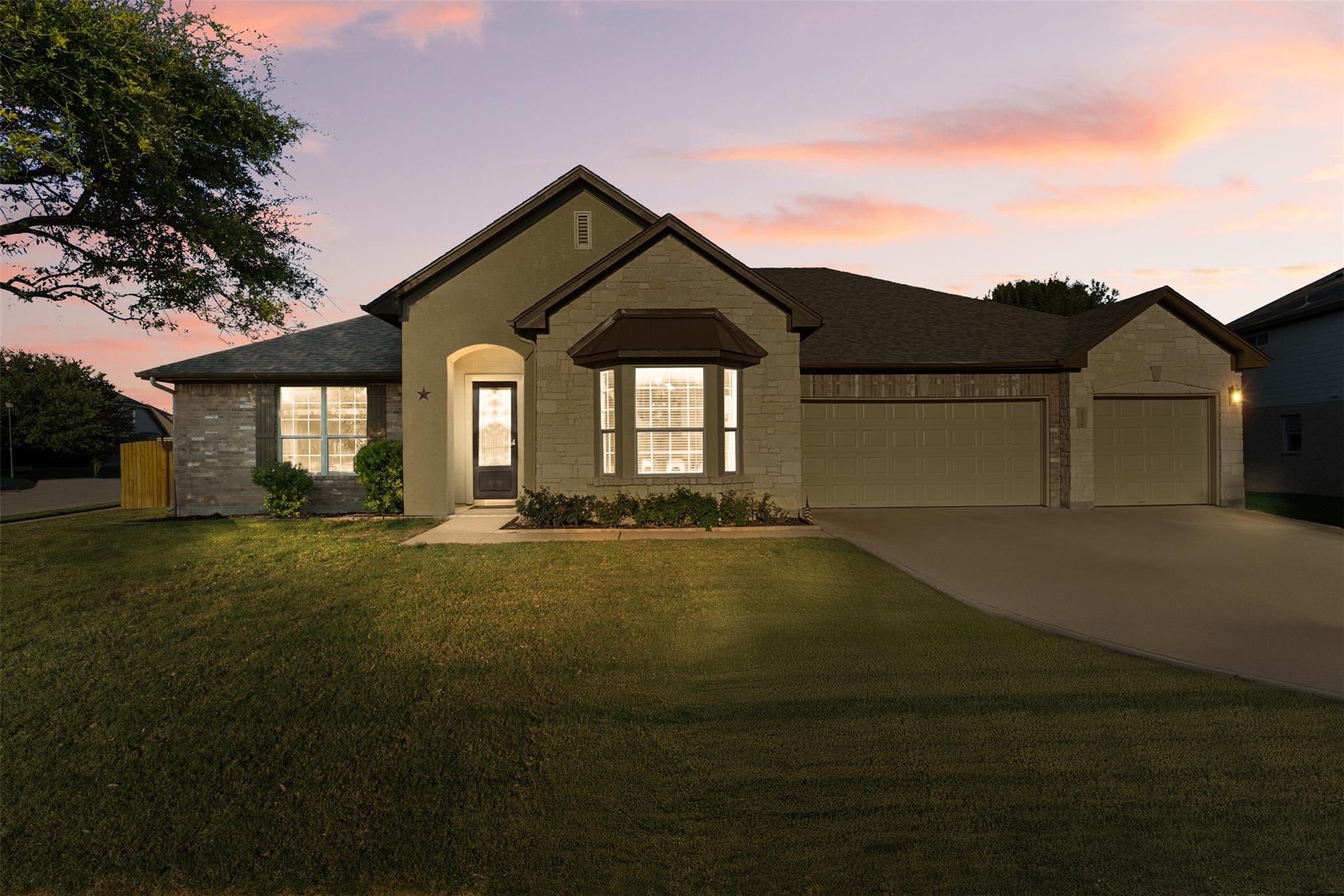 19913 Dornick Hills LN