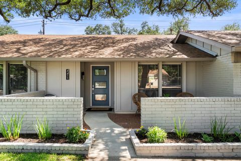 Photo of 4411 Bilboa DR, Austin, TX 78759 (MLS # 2191137)