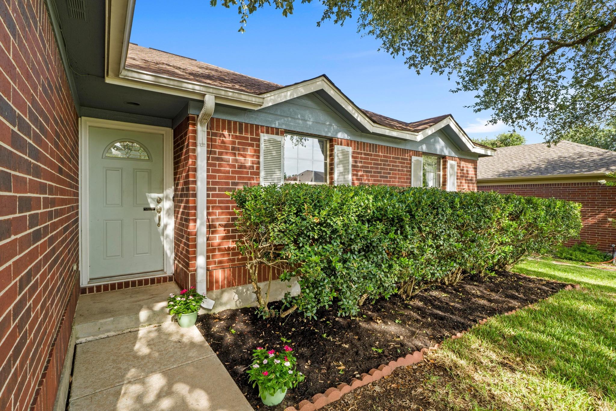 1709 Woodland DR