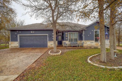 172 Waipahoehoe DR Bastrop TX 78602