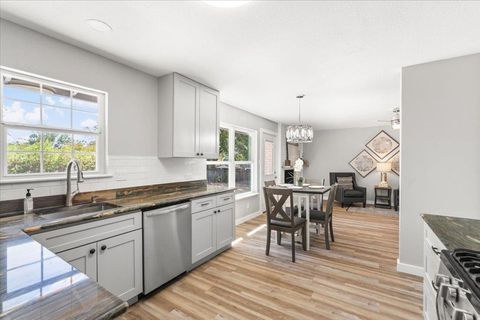 Tiny photo for 9707 Dallum DR, Austin, TX 78753 (MLS # 2543014)