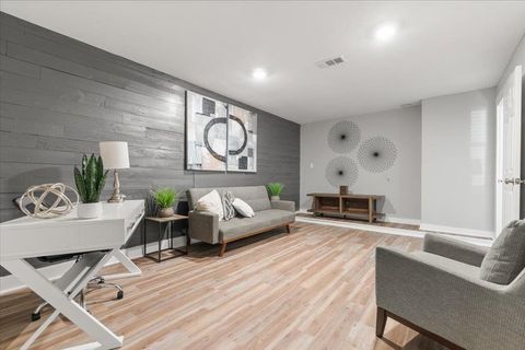Tiny photo for 9707 Dallum DR, Austin, TX 78753 (MLS # 2543014)