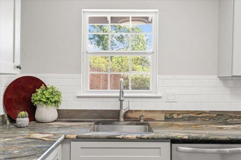 Tiny photo for 9707 Dallum DR, Austin, TX 78753 (MLS # 2543014)