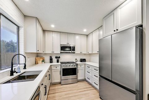 Tiny photo for 7107 Teaberry DR, Austin, TX 78745 (MLS # 7694340)