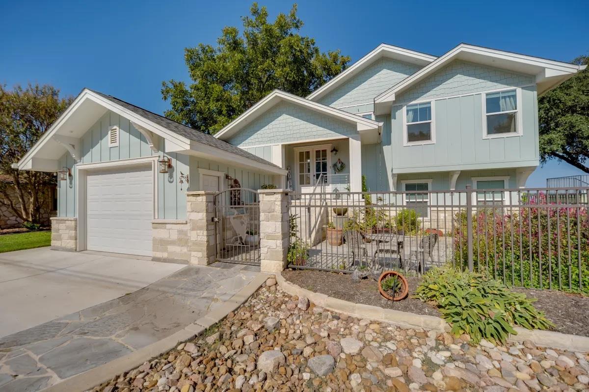 136 Web Isle DR