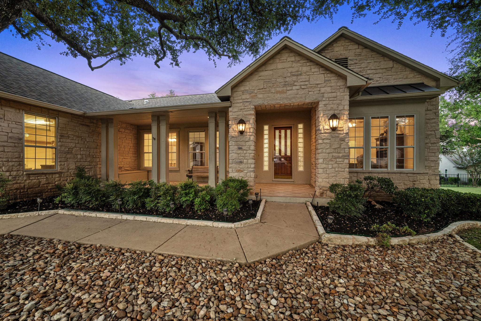 103 Black Walnut CIR