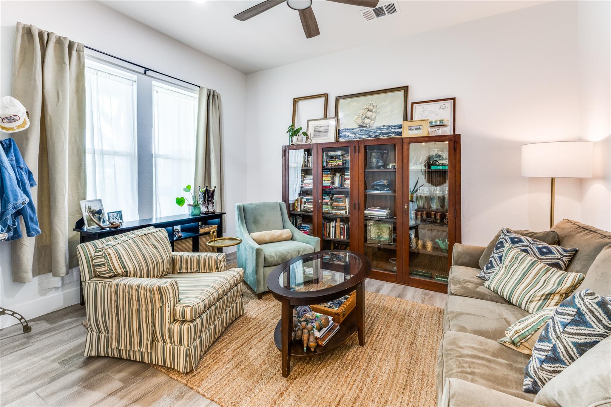 410 Woodland Oaks TRL