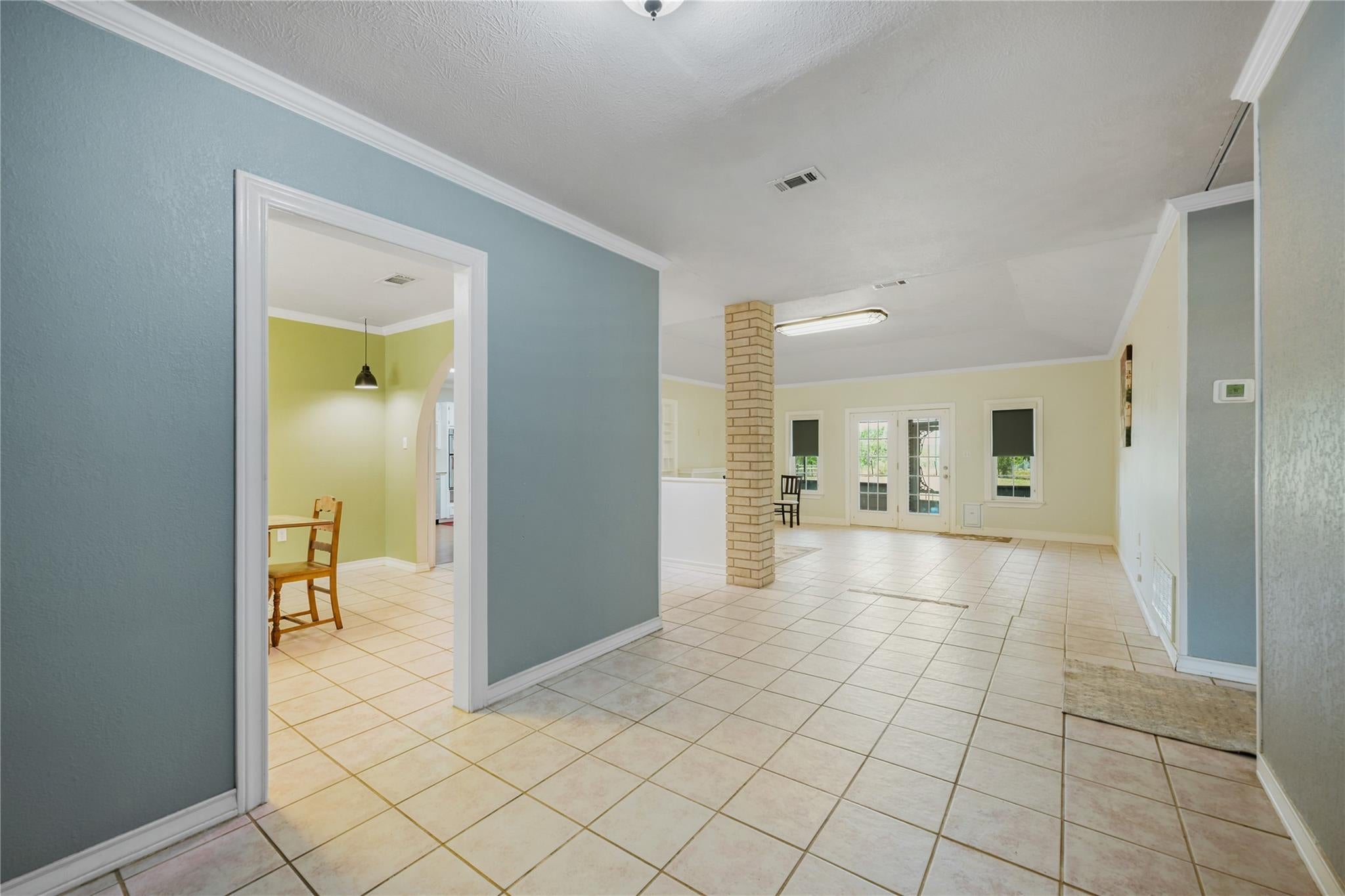 2481 Highway 21 W