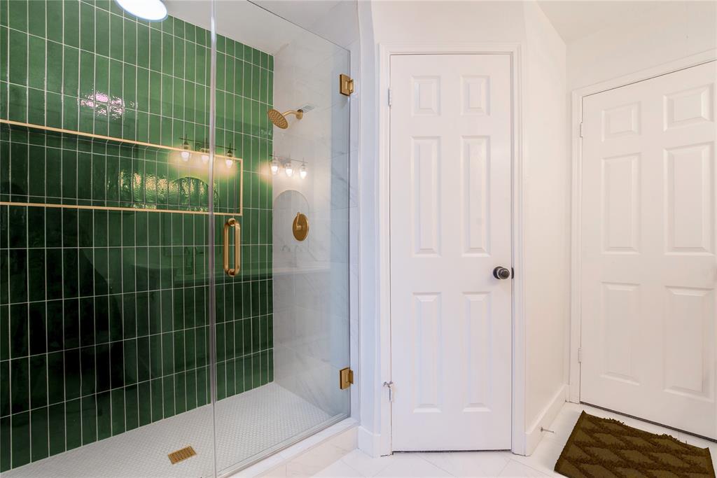 Photo 1 of 19 — 5211 Coppermead LN, Austin, TX 78754
