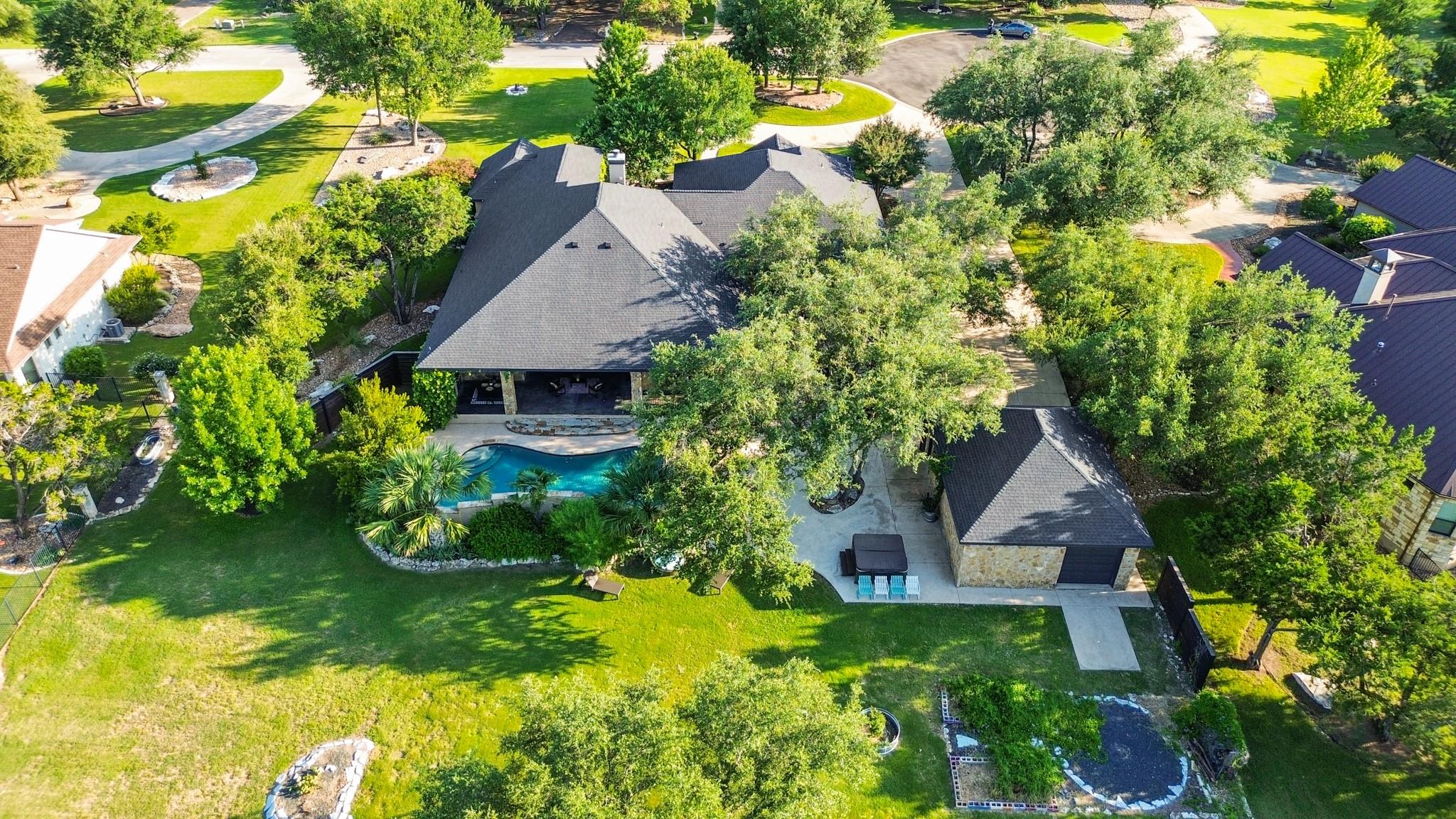106 Cactus Bend CV