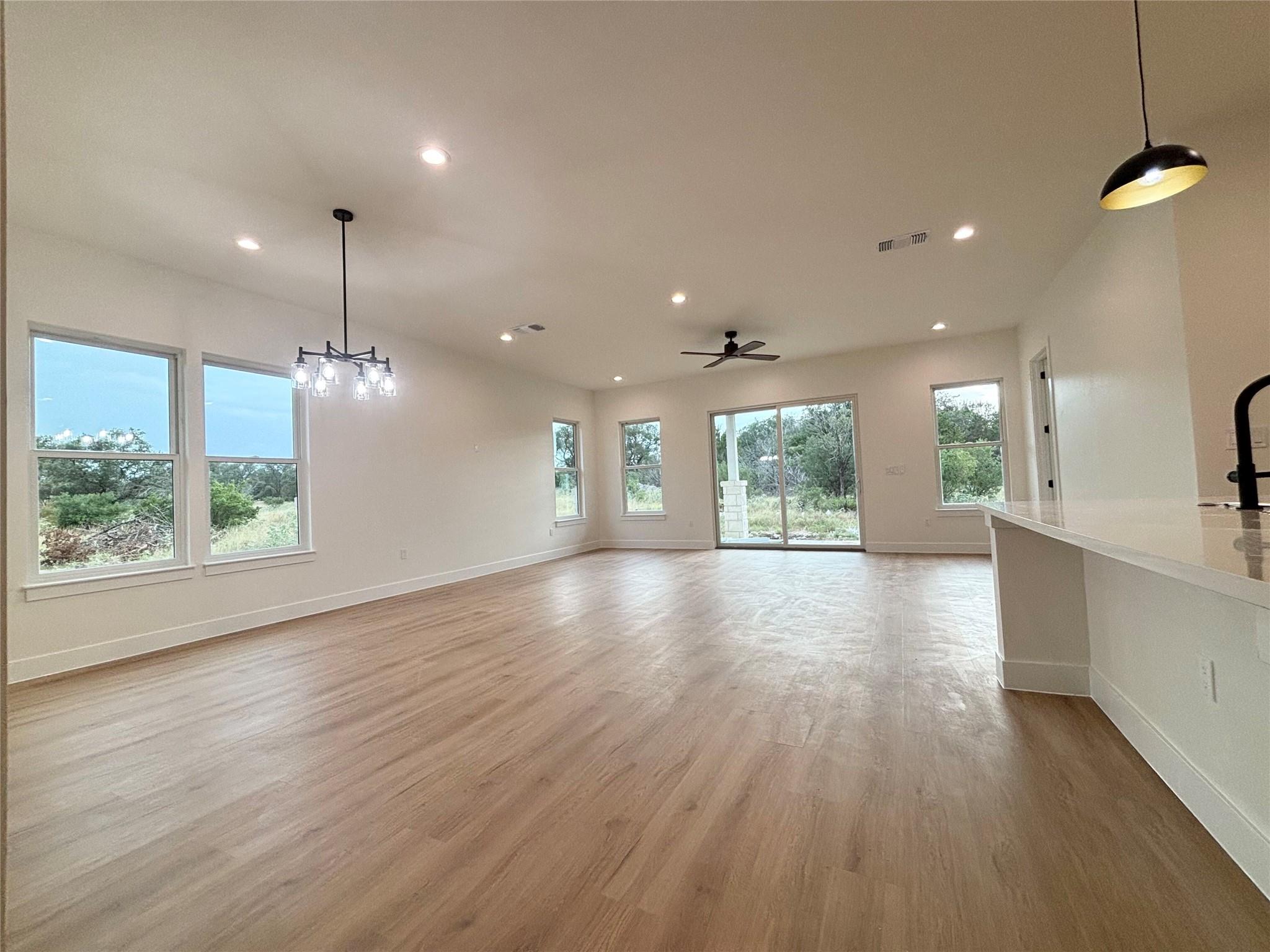 1713 Whitetail RD