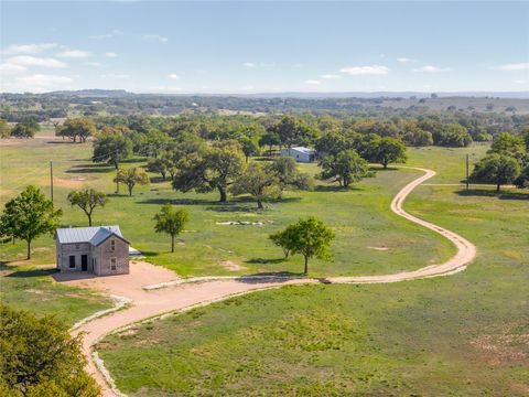 9695 W US 290 Highway Hye TX 78635