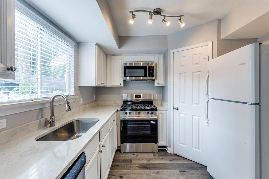 Photo of 2005 Glen Allen ST #104, Austin, TX 78704 (MLS # 7860766)