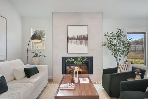 Photo of 5400 Salem Hill DR, Austin, TX 78745 (MLS # 3348385)