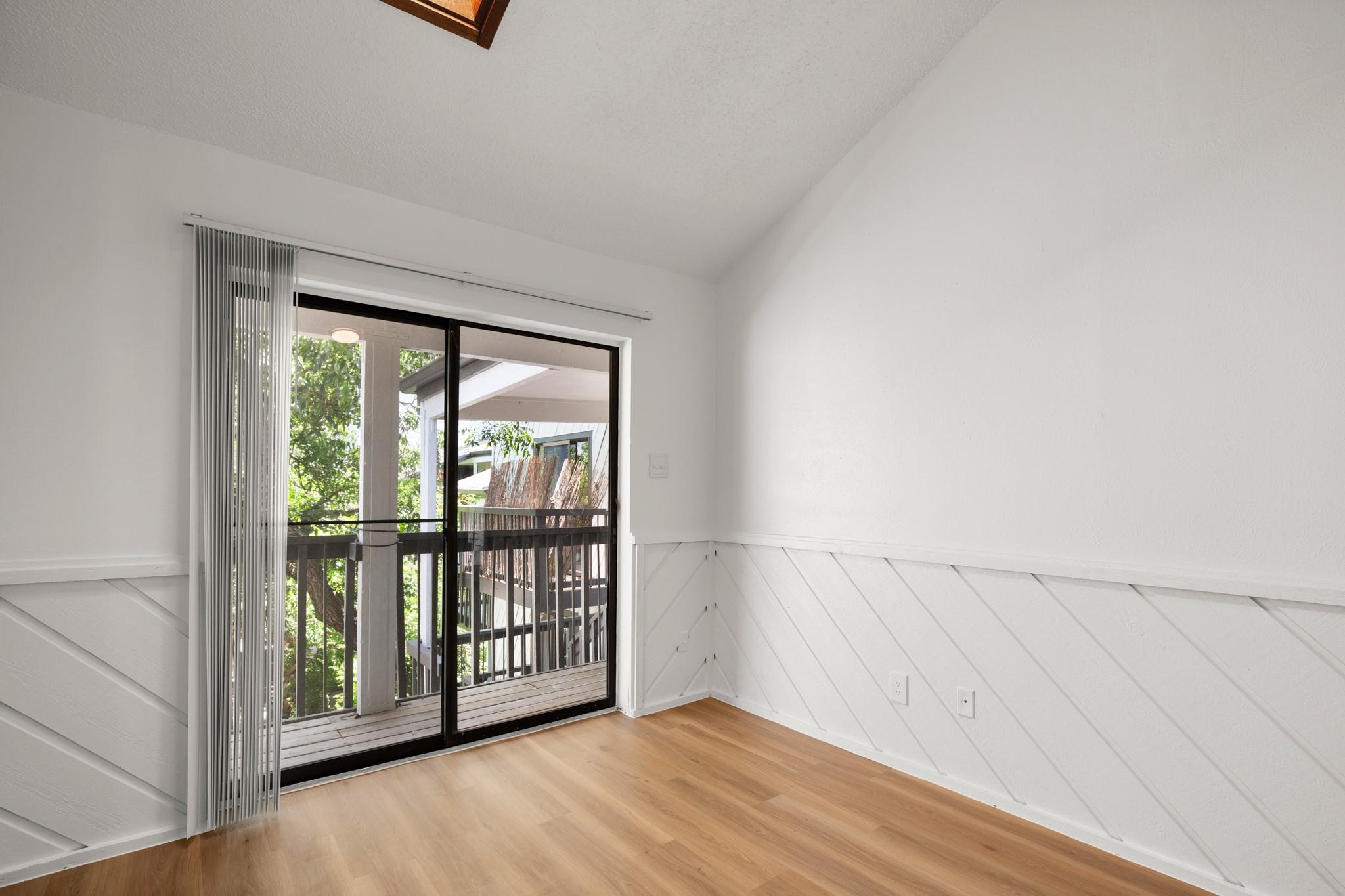 4205 Speedway Ave 301