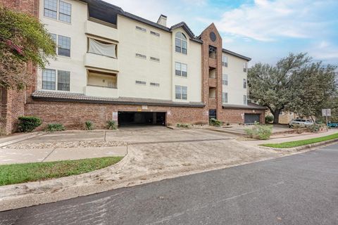 Tiny photo for 3001 Cedar ST #A-118, Austin, TX 78705 (MLS # 5463850)