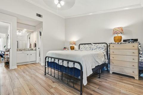 Tiny photo for 512 Eberhart LN #603, Austin, TX 78745 (MLS # 9009126)