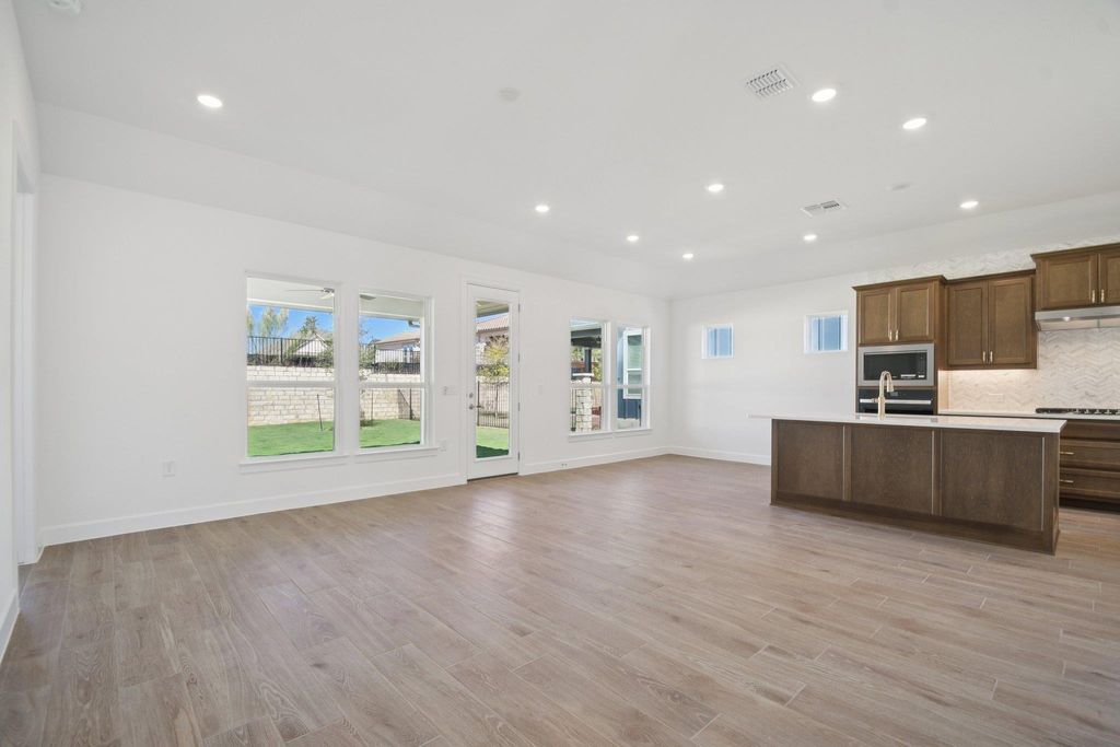 Photo of 1528 Dancing Oak LN, San Marcos, TX 78666 (MLS # 6464560)