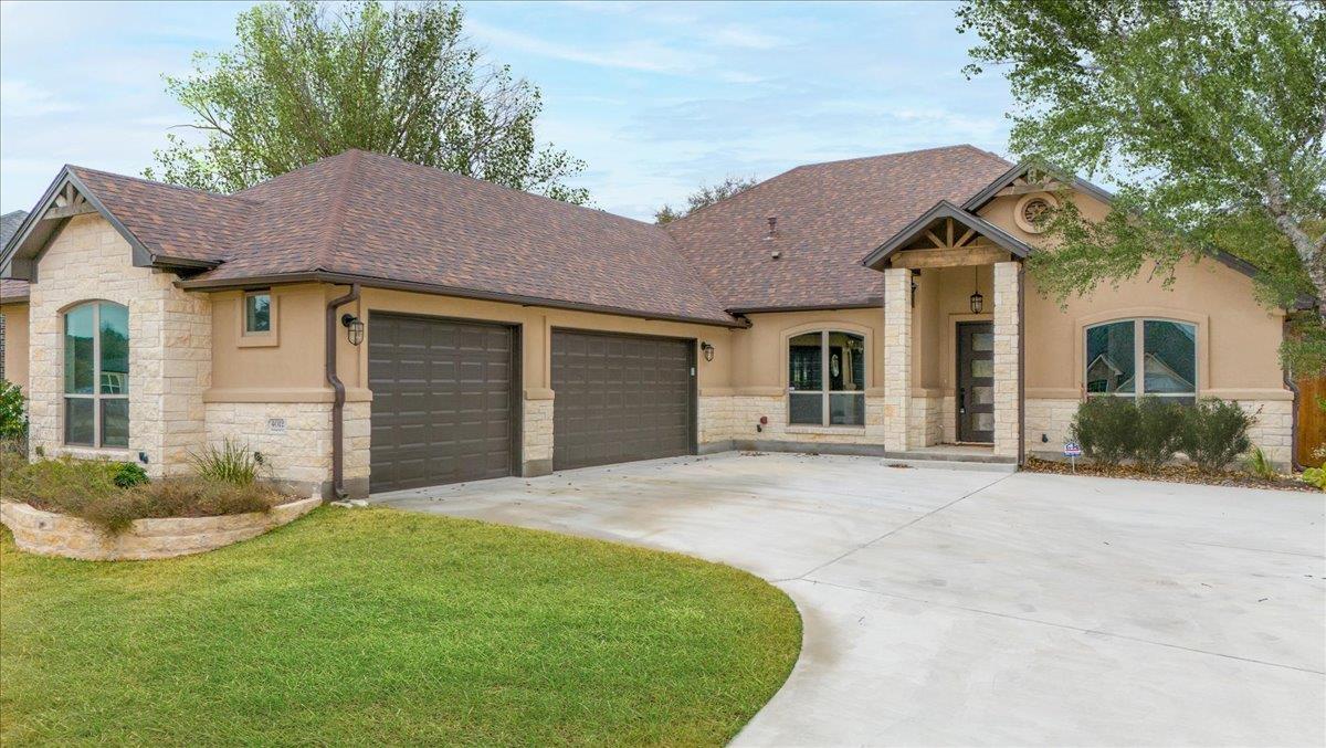 4012 Turning Leaf DR