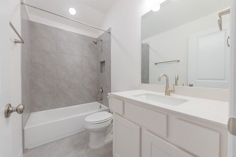 Tiny photo for 8104 Sarcelle DR, Austin, TX 78738 (MLS # 8404999)