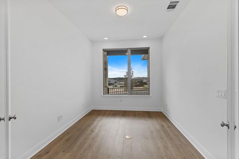 Tiny photo for 8104 Sarcelle DR, Austin, TX 78738 (MLS # 8404999)