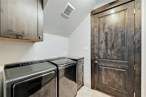 Tiny photo for 19412 Tabasco Cat Tr Tabasco Cat TRL, Spicewood, TX 78669 (MLS # 1685350)