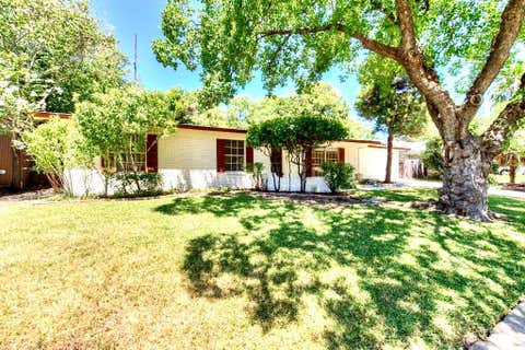 Tiny photo for 5910 Marilyn DR, Austin, TX 78757 (MLS # 5397953)