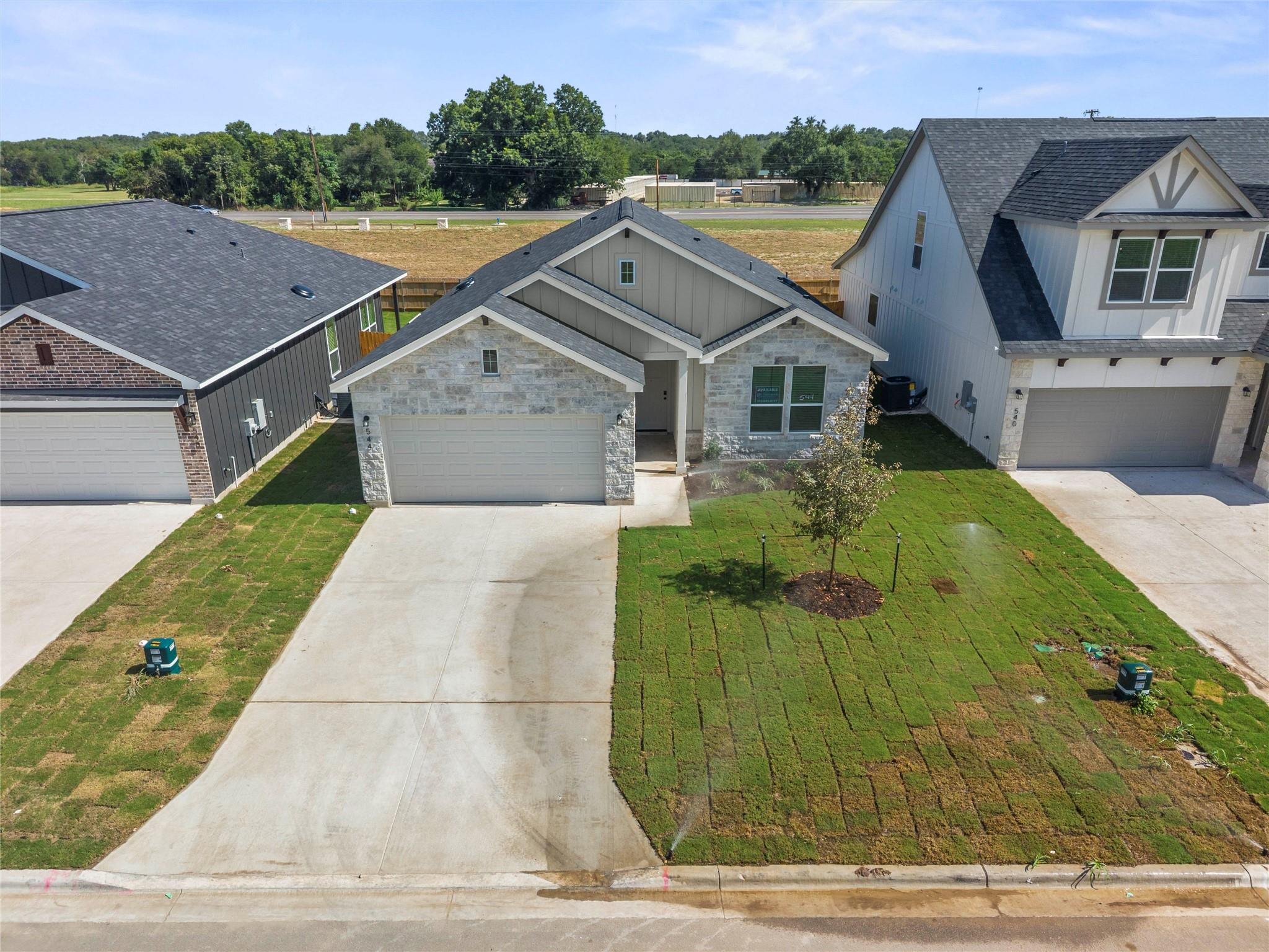Please Note: These interior photos are not of the actual home but are of a completed one with a simialr floor plan. Finishes, features, and layouts may vary.