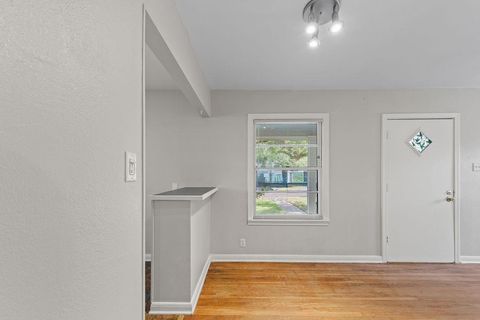 Tiny photo for 1301 Piedmont Ave, Austin, TX 78757 (MLS # 6107654)