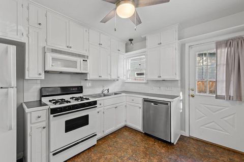 Tiny photo for 1301 Piedmont Ave, Austin, TX 78757 (MLS # 6107654)