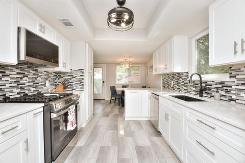 613 Forest TRL Cedar Park TX 78613