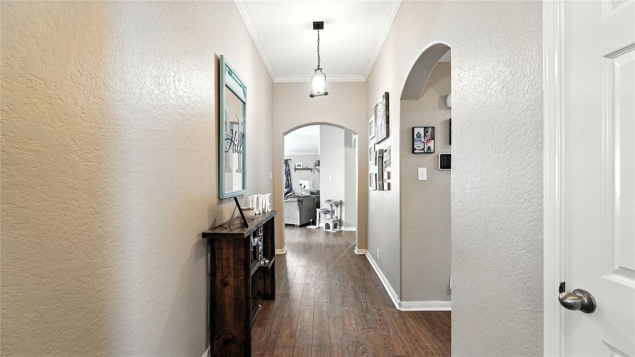 427 Roadrunner Ave