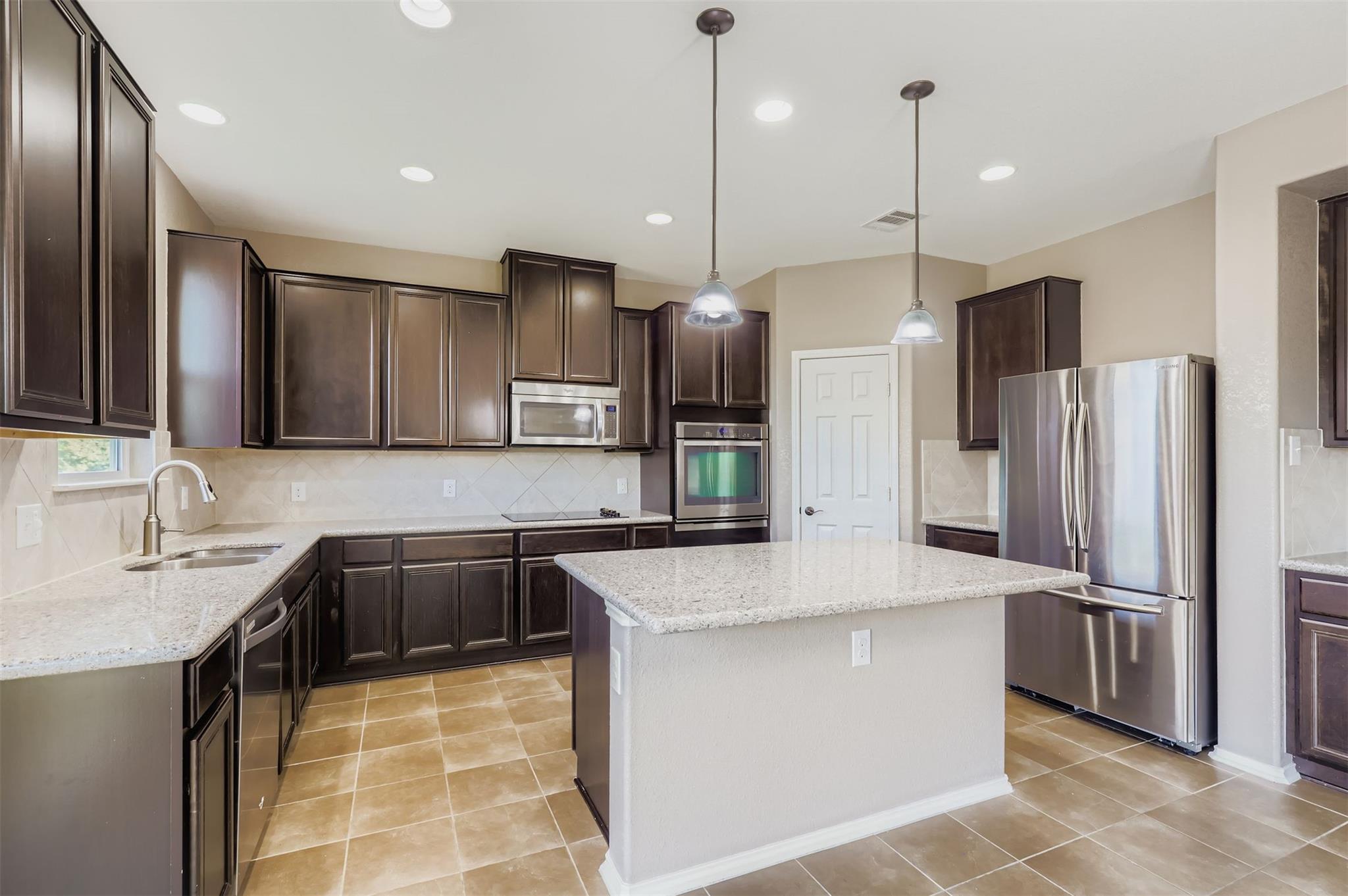 18808 Star Gazer WAY