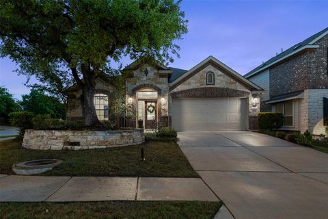 615 Linares LN Austin TX 78748