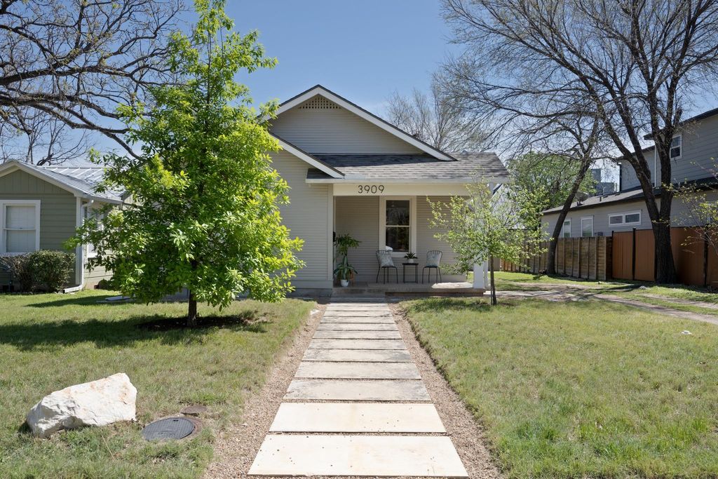 Photo of 3909 Becker Ave, Austin, TX 78751 (MLS # 4479037)