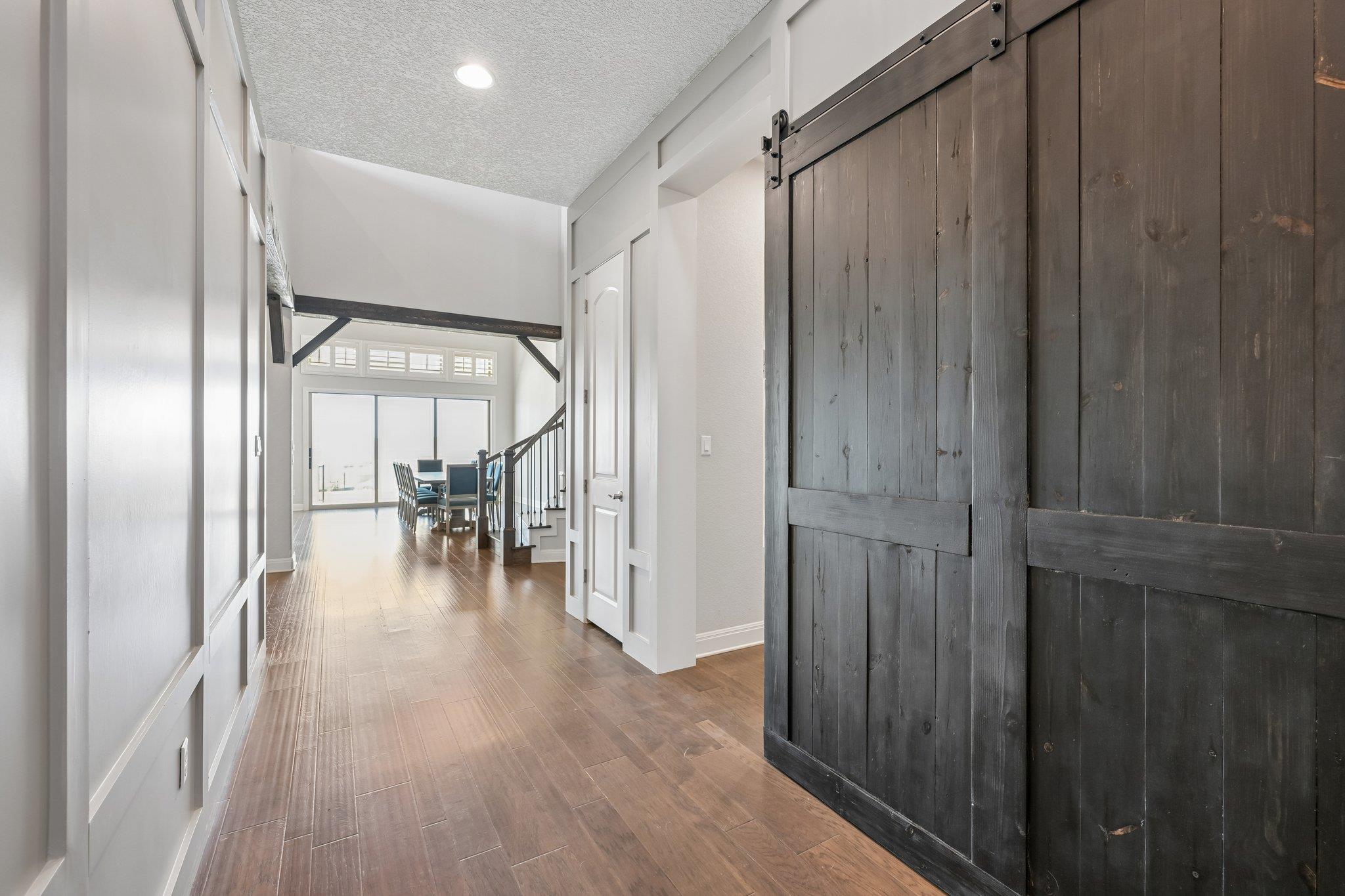 2029 Murano LN