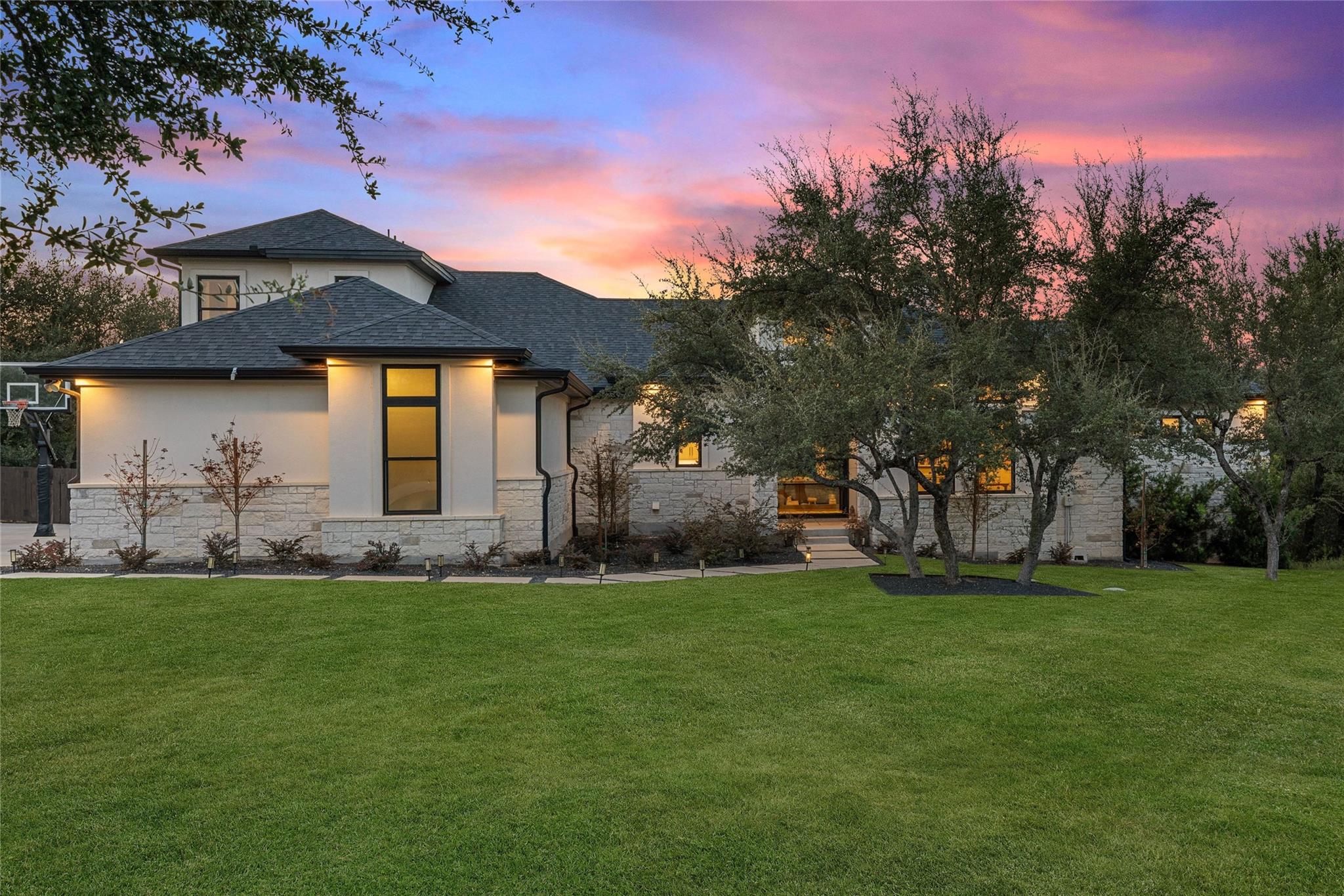 4604 Wild Cow CV