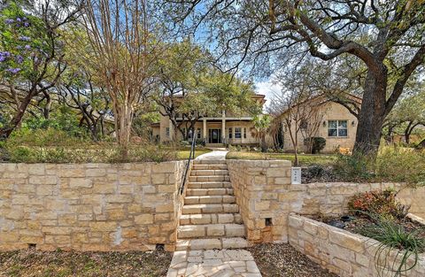 22 Hedgebrook WAY The Hills TX 78738