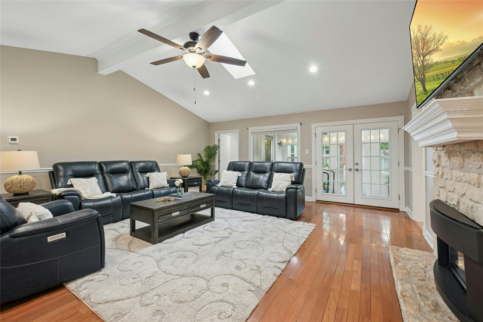 2627 Oak Meadow DR