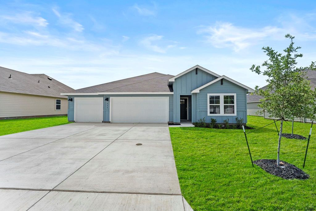 Photo of 488 SONOMA ST, Fredericksburg, TX 78624 (MLS # 8540280)