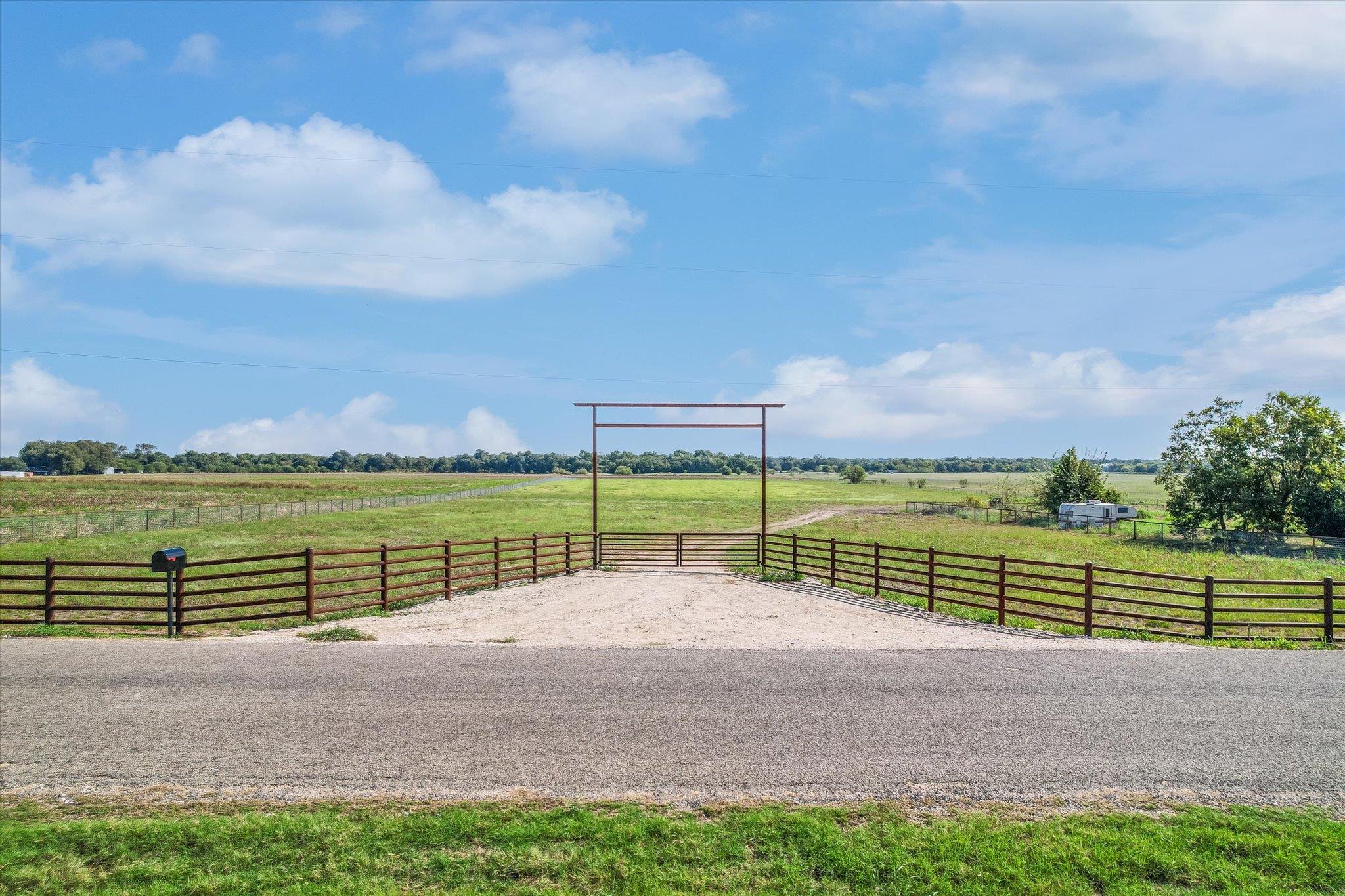 750 County Road 380